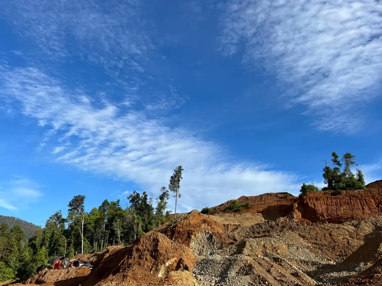 Pengambilan Material Quarry